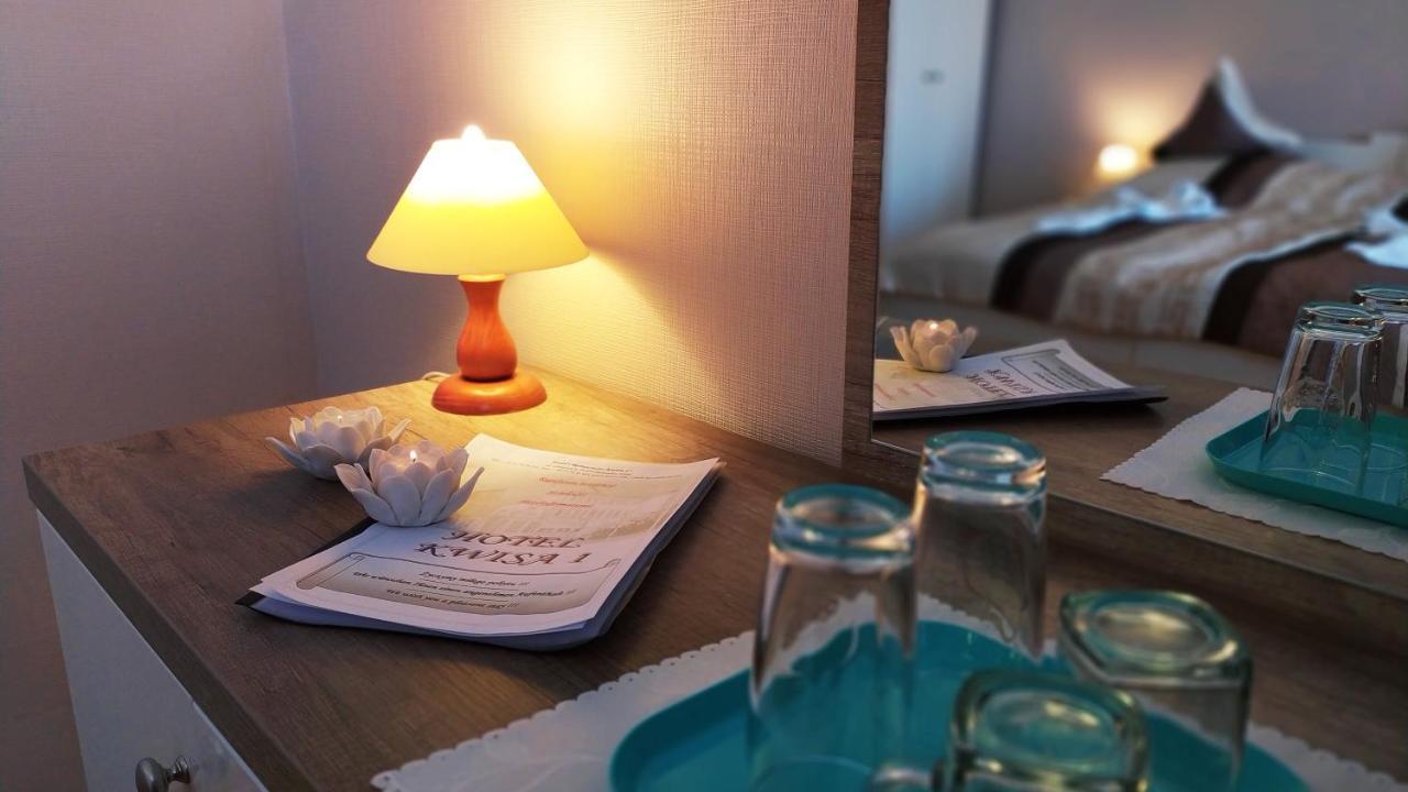 Готель Restauracja Kwisa 1 *